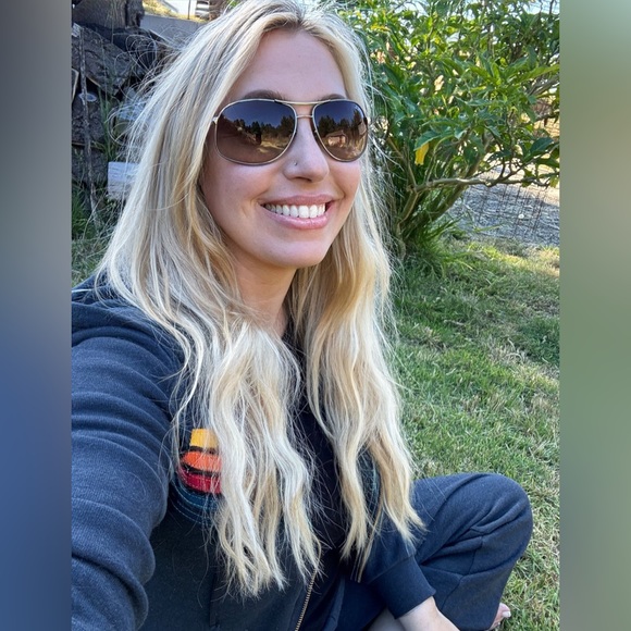 Meet your Posher, Sara - Picture 4 of 16